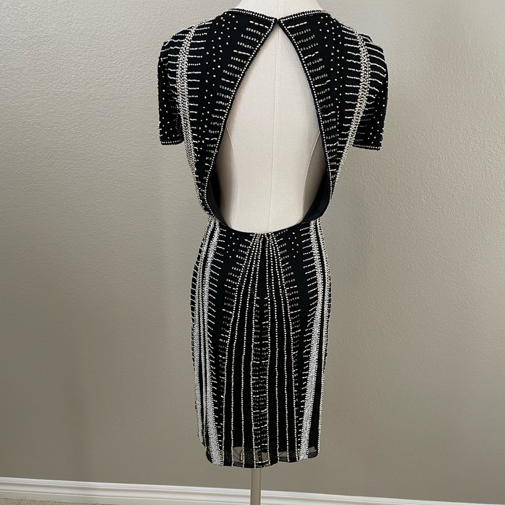 Parker Black Beaded Open Back Cocktail Dress Size 4 - Picture 2 of 9